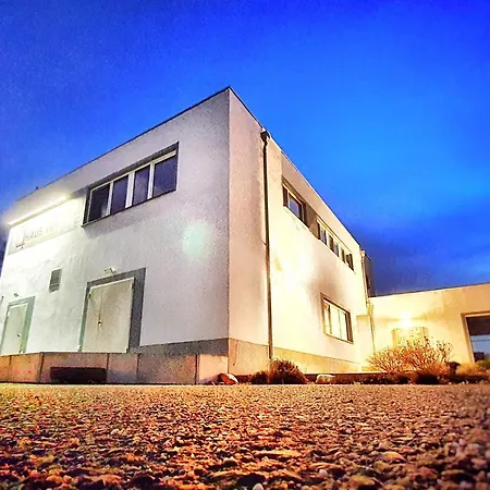 Haus Vier * Grossraeschen