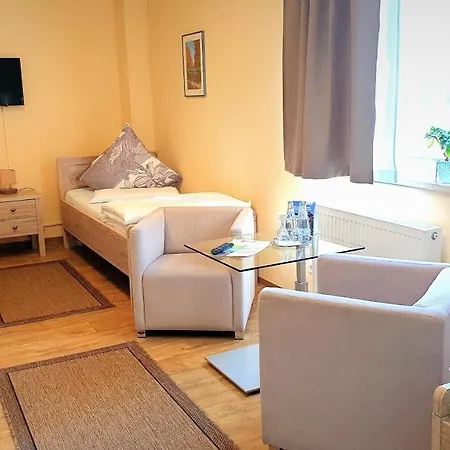 Haus Vier 그로스래셴