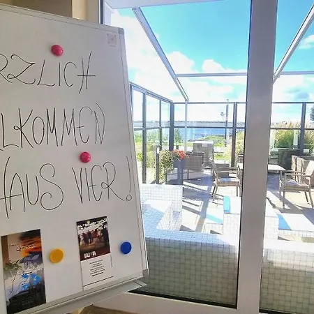 게스트하우스 Haus Vier 4*