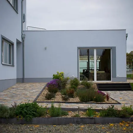 Haus Vier 그로스래셴