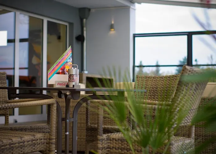 Pensión Haus Vier Grossraeschen